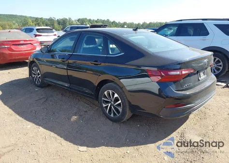 2024 Volkswagen Jetta 1.5T S z USA, uszkodzony, nr VIN 3VW5M7BU5RM005365